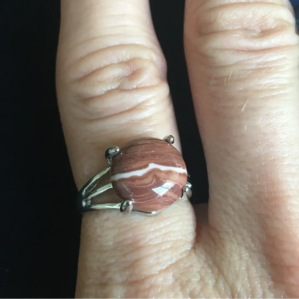 Earthy Brown and White Stone Fashion Ring